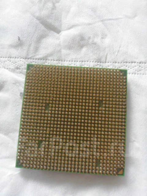 AMD Phenom X3 ����
