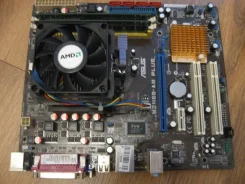 Socket AM2+ ����