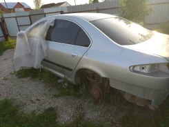 Peugeot 607 ����