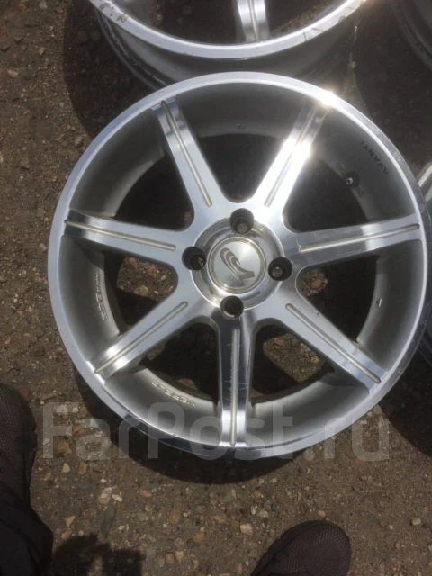 RAYS Versus Avanti. 7.0x16", 4x100, ET32 ����