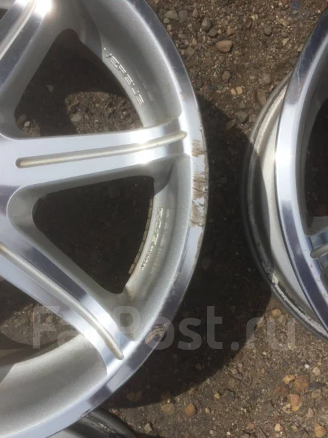 RAYS Versus Avanti. 7.0x16", 4x100, ET32 ����