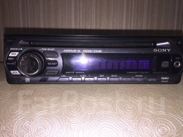 Sony CDX-GT317EE ����