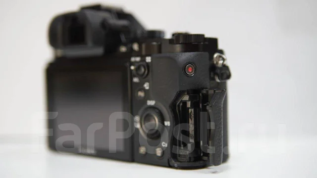 Sony Alpha ILCE-7S. 10 - 14.9 ��, ���: ��� ���� ����