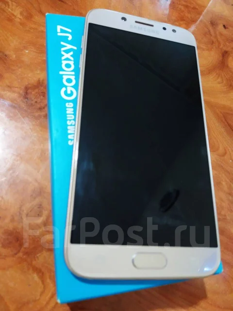 Samsung Galaxy J7 2017. �/�, �������, 4G LTE, Dual-SIM, NFC ����