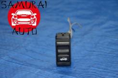 Кнопка открывания багажника Nissan Bluebird Sylphy G11, KG11, NG11/ Skyline CPV35, HV35, NV35, PV35 V35