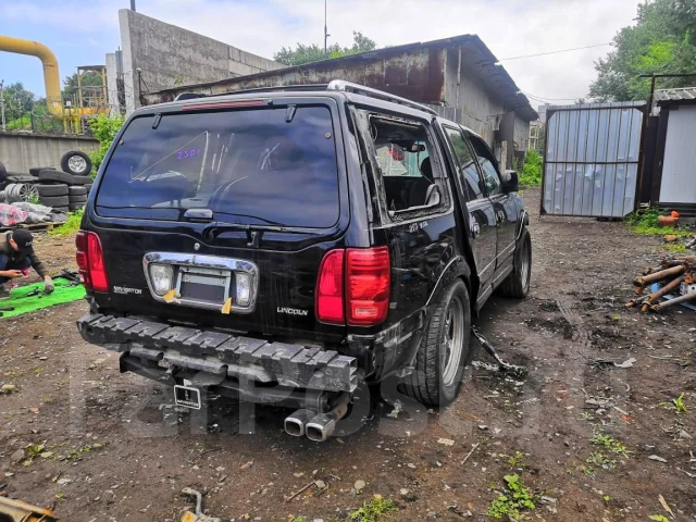 Lincoln Navigator. UN173, FORD TRITON ����
