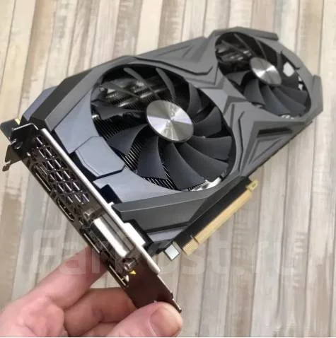GeForce GTX 1070 Ti ����