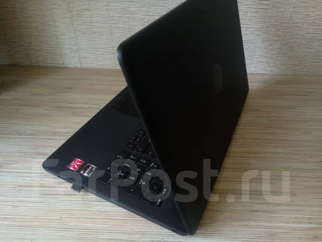 HP 15. 15.6", 2����, ��� 4 ��, ���� 500���, WiFi: 1, Bluetooth: 1, ����������� �� 5��. ����