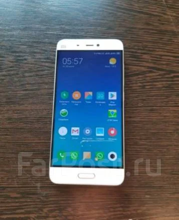 Xiaomi Mi5. �/� ����
