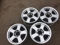 BSA. 7.5x17", 6x139.7, ET25 ����