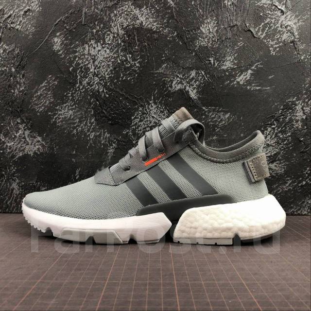 Adidas store pod 3s