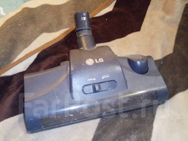 Продам щётку к пылесосу LG - Запчасти и аксессуары во Владивостоке