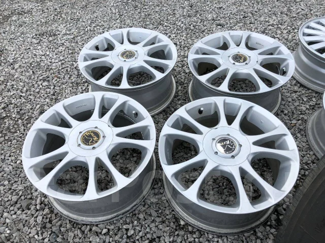 Niche Revel. 7.0x16", 4x114.3, 5x114.3, ET35, �� 72���. ����