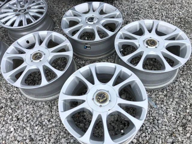 Niche Revel. 7.0x16", 4x114.3, 5x114.3, ET35, �� 72���. ����