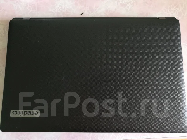 eMachines E529. 15.6", 2����, ��� 4 ��, WiFi: 1 ����