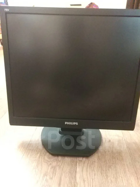Philips. 19" ����