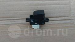 Кнопка стеклоподъемника передняя Nissan X-Trail,,QX4,AD,Almera,Ambulance,Avenir,Bassara, Bluebird Sylphy,Caravan, Cedric,Cefiro, Crew,Cube,D...