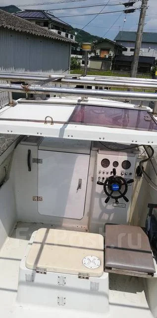 Yamaha F-22. ����� 7��., ��������� ���������, 90��.�., ������. ��� ����� �� ������������ ����