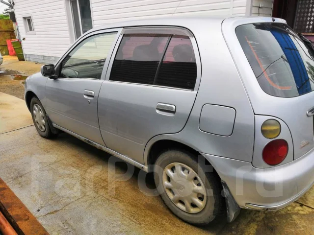Toyota Starlet. �������, ��������, 1.3 (85��.�.), ������, 255����. �� ����