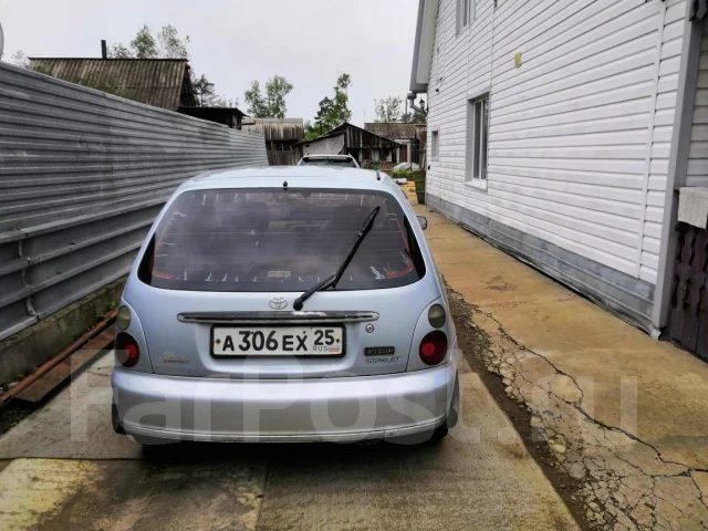 Toyota Starlet. �������, ��������, 1.3 (85��.�.), ������, 255����. �� ����