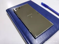 Sony Xperia XZ Premium. �/�, 64 ��, �����������, 3G, 4G LTE, Dual-SIM, NFC ����