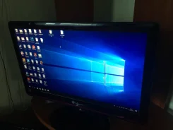 LG. 20", ���������� �� (LCD)