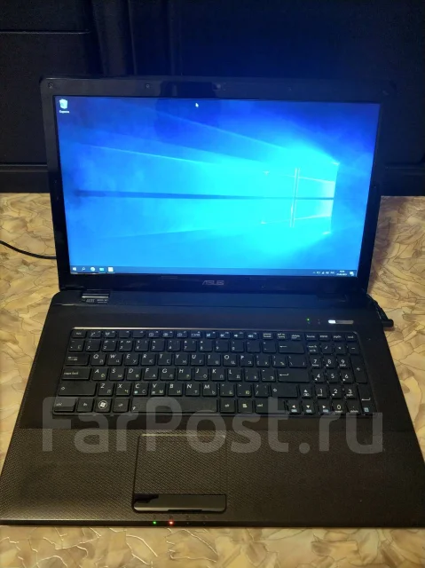 Asus K72Dy. 17.3", 2����, ��� 6 ��, ���� 250���, Bluetooth: 1, ����������� �� 1��. ����