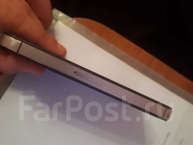 Apple iPhone 4s. �/�, ������ ����
