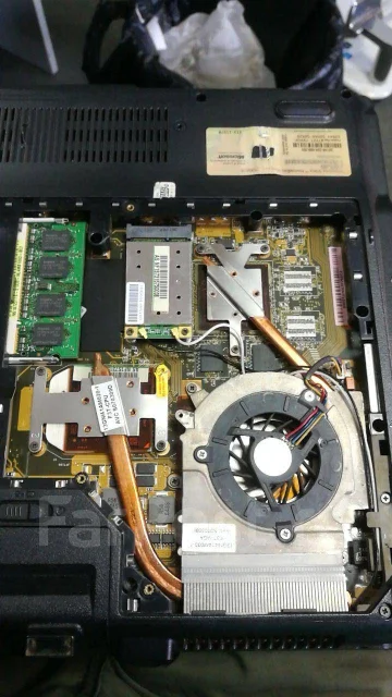 Asus F3Tc. 15.4", 2����, ��� 512 ��, WiFi: 1 ����