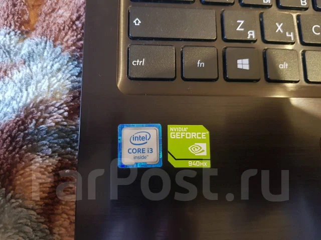 Asus VivoBook X556UQ. 15.6", 2,3����, ��� 6 ��, ���� 500���, WiFi: 1, Bluetooth: 1, ����������� �� 2��. ����