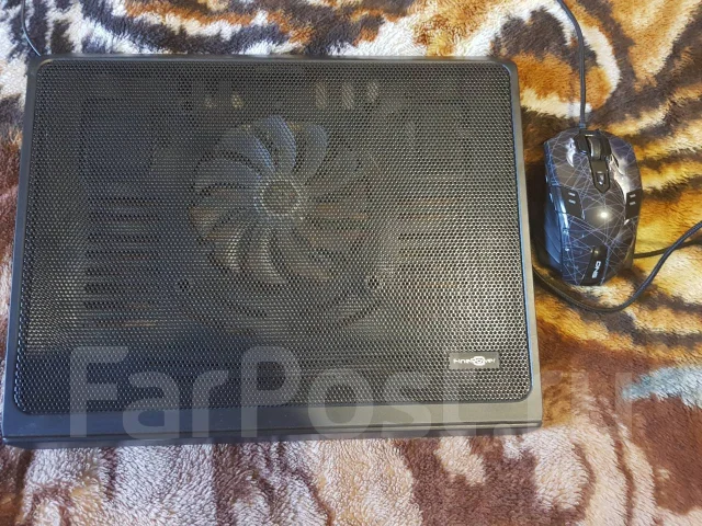 Asus VivoBook X556UQ. 15.6", 2,3����, ��� 6 ��, ���� 500���, WiFi: 1, Bluetooth: 1, ����������� �� 2��. ����