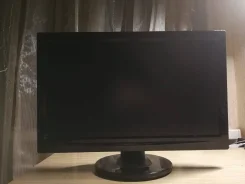 ViewSonic. 20", ���������� �� (LCD)