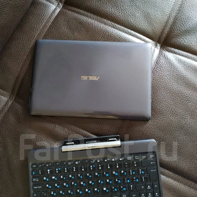 Asus Transformer Book T100TA. 10.1", 1,3����, ��� 2048 ��, WiFi: 1, Bluetooth: 1, ����������� �� 10��. ����