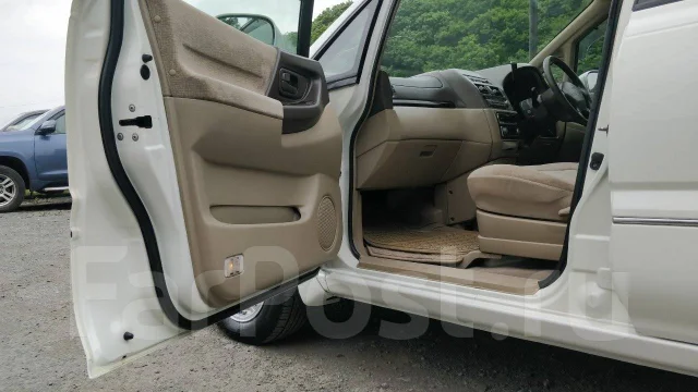 Nissan Presage. �������, 4wd, 2.4 (150��.�.), ������, 120����. �� ����