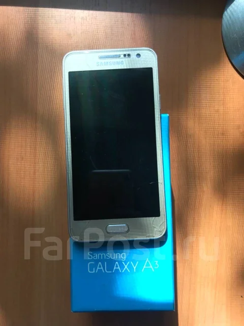 Samsung Galaxy A3. �/�, �������, 3G, 4G LTE, Dual-SIM, NFC ����