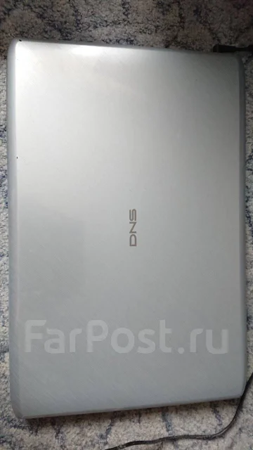 DNS Home. 17.3", 2,3����, ��� 8 ��, ���� 750���, WiFi: 1, Bluetooth: 1, ����������� �� 2��. ����