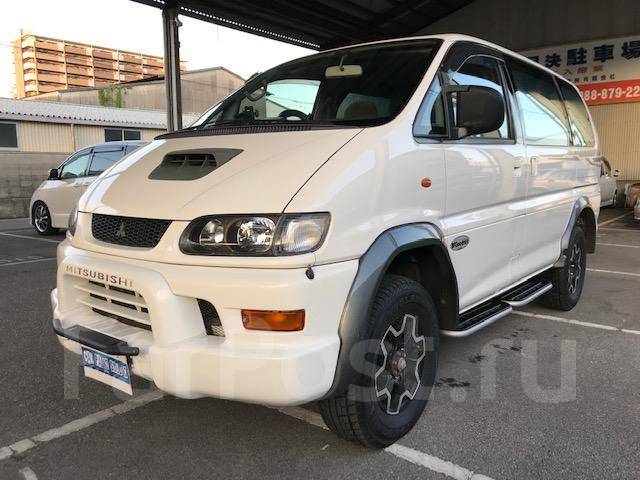 Mitsubishi space gear 1999