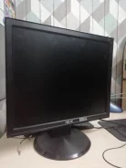 Asus. 17" ����