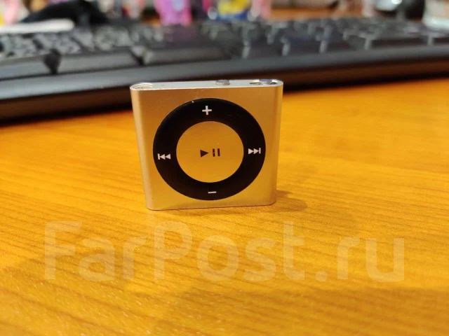 Apple iPod shuffle. ����
