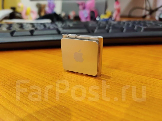 Apple iPod shuffle. ����