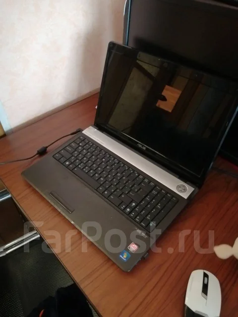 Asus N61DA. 16", 1,6����, ��� 4 ��, ���� 500���, WiFi: 1, Bluetooth: 1 ����