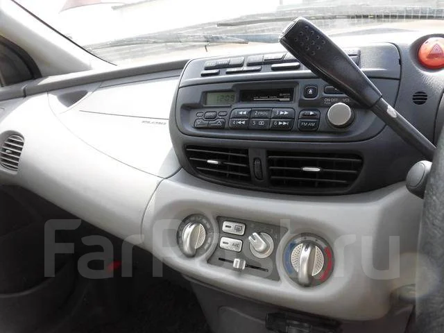 Nissan Tino. �������, ��������, 1.8 (120��.�.), ������, �/�, ��� ���. ��� ����� �� ������������ ����