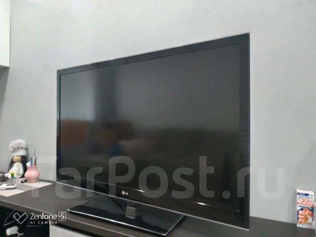 LG 47LW4500. LED ����