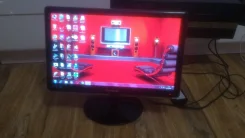 Samsung. 18.5" ����