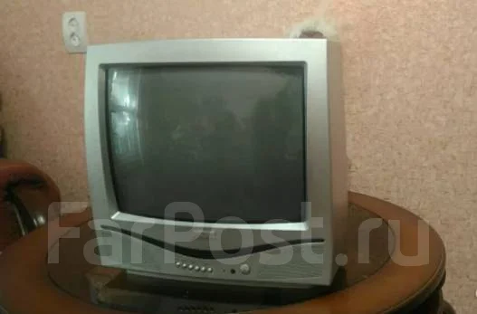 Akai. CRT (���) ����