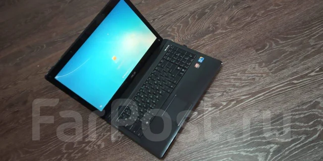 Asus A52JE. 15.6", 2,4����, ��� 4 ��, ���� 320���, WiFi: 1, ����������� �� 1��. ����