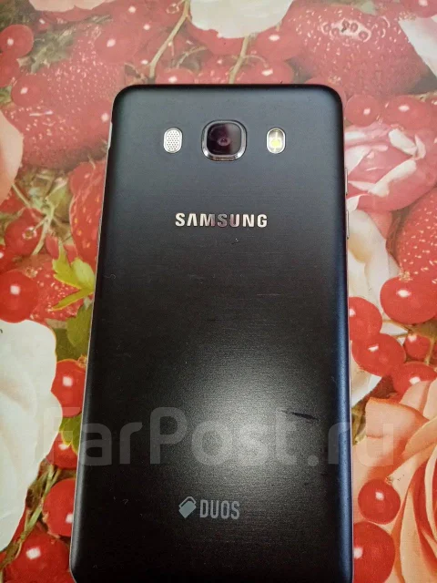 Samsung Galaxy J5. �/�, ������, 4G LTE ����