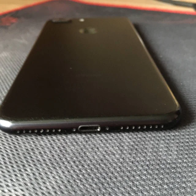 Apple iPhone 7 Plus. �����, ������, 4G LTE, ����������, NFC ����