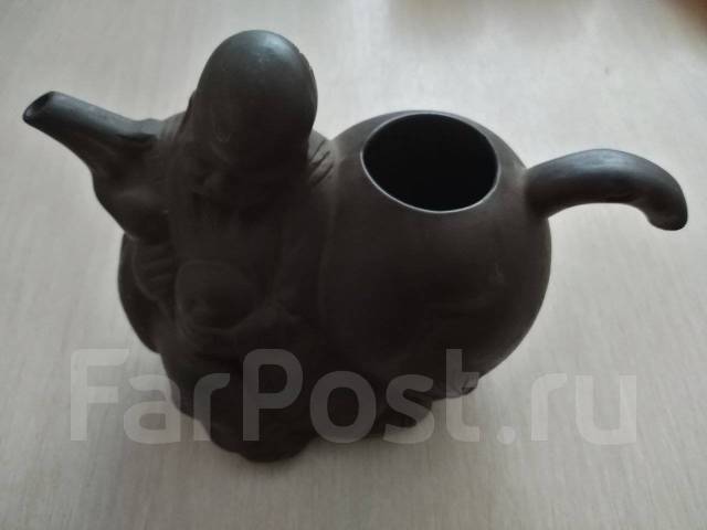 Китайский чайник, заварник, б/у, в наличии. Цена: 1 500₽ во Владивостоке