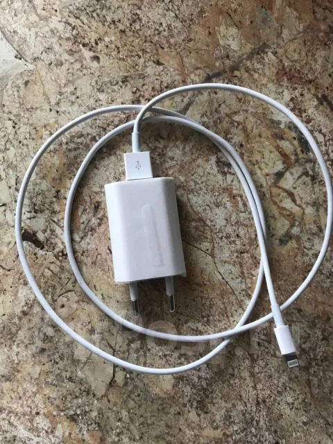 Apple iPhone 5s. �/�, �����, 4G LTE ����